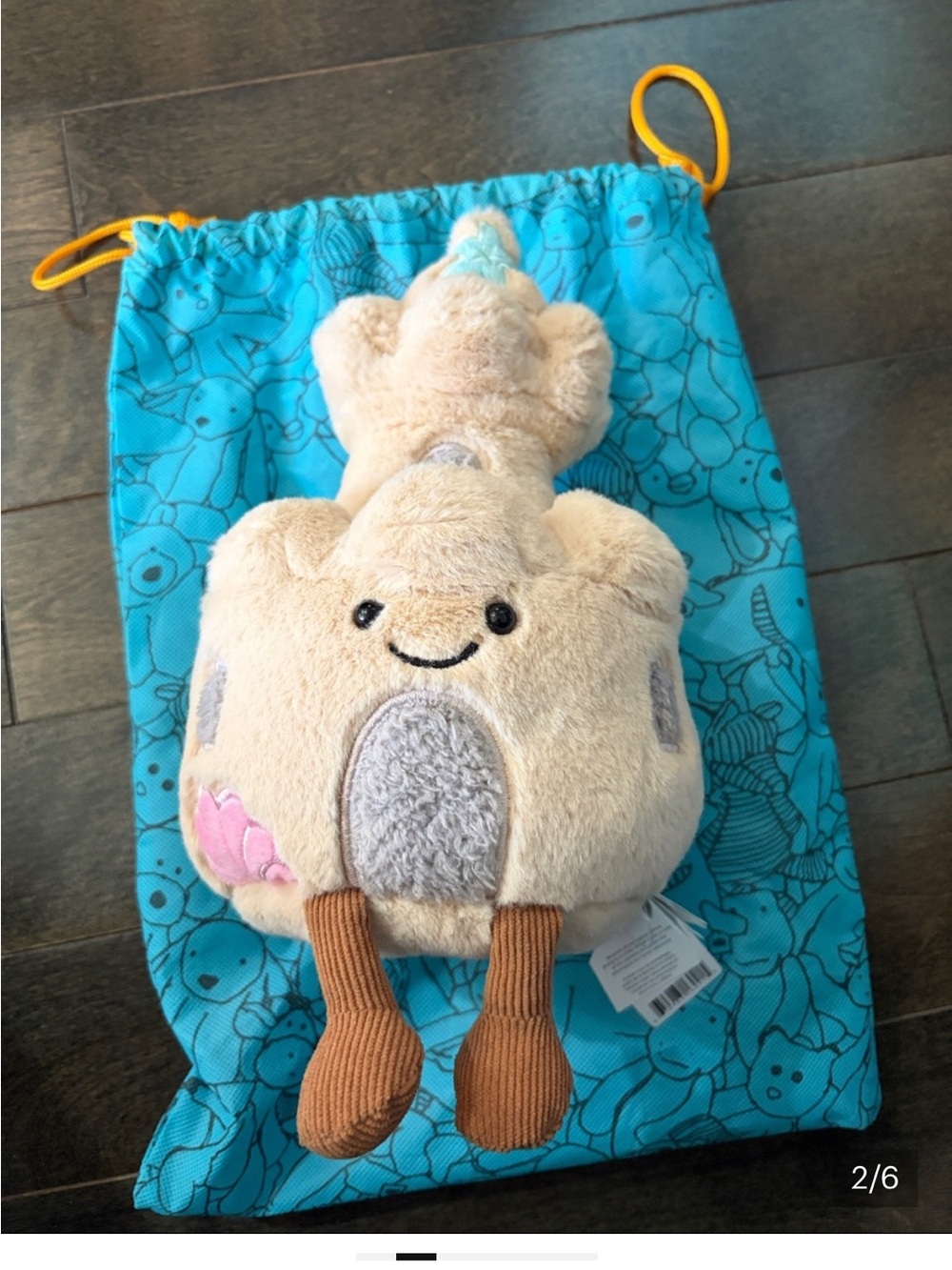 BEWARE FAKE JELLYCATS! - Picture 2 of 4